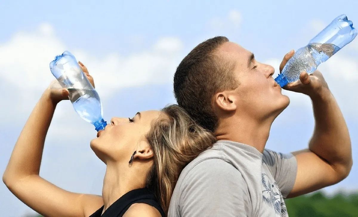 Moisturizing for summer skin care